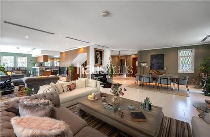 Villa - 5 Bedrooms - 6 Bathrooms for sale in Regional Large - Regional - Jumeirah Park - Dubai
