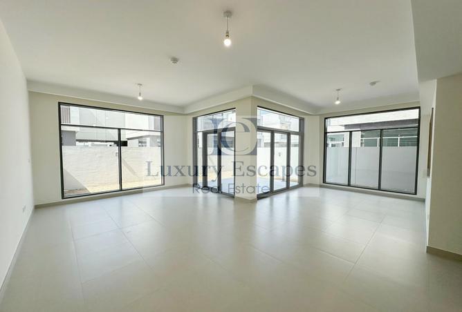 62855042 - Property Image 3