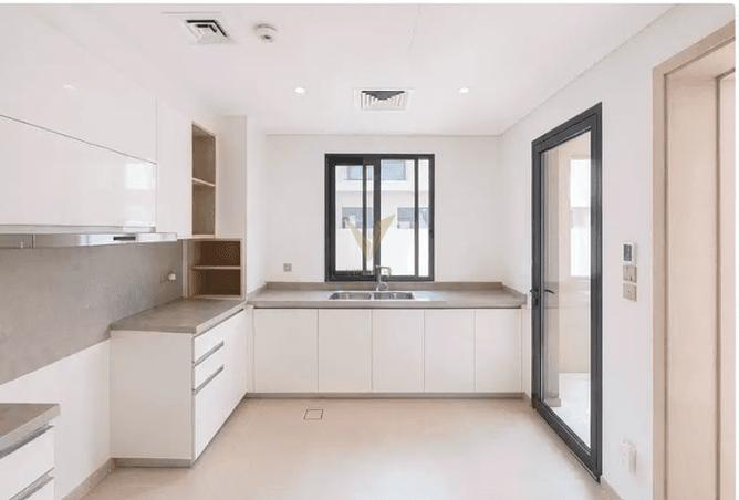 135601803 - Property Image 3