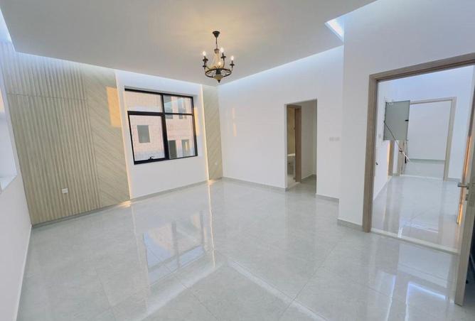 94003319 - Property Image 3