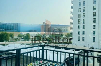 Apartment - 1 - 1 for rent in Waters Edge - Yas Island - Abu Dhabi