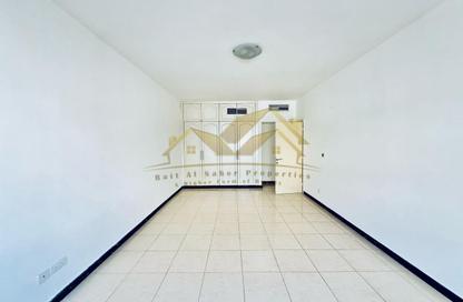 Apartment - 2 Bedrooms - 3 Bathrooms for rent in Al Raffa - Bur Dubai - Dubai