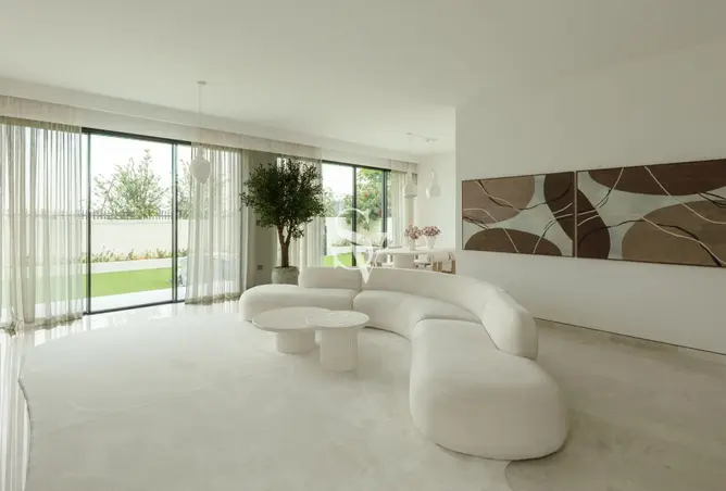 111416860 - Property Image 2