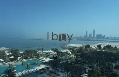 Apartment - 2 Bedrooms - 3 Bathrooms for sale in Fairmont Marina Residences - The Marina - Abu Dhabi
