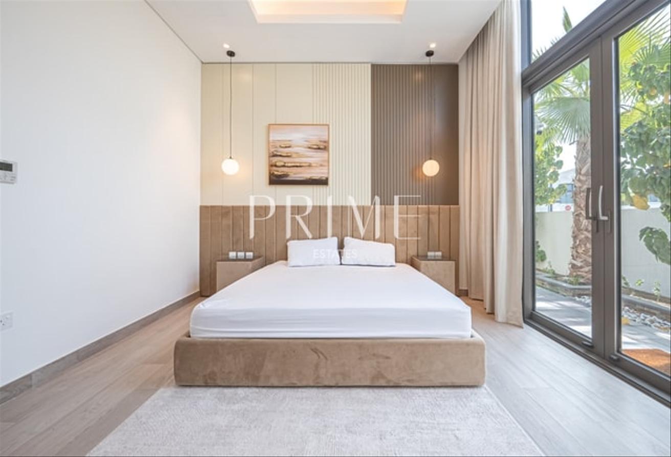 Premium 4BR Villa | Luxury Finish | Outdoor Lounge photo 20