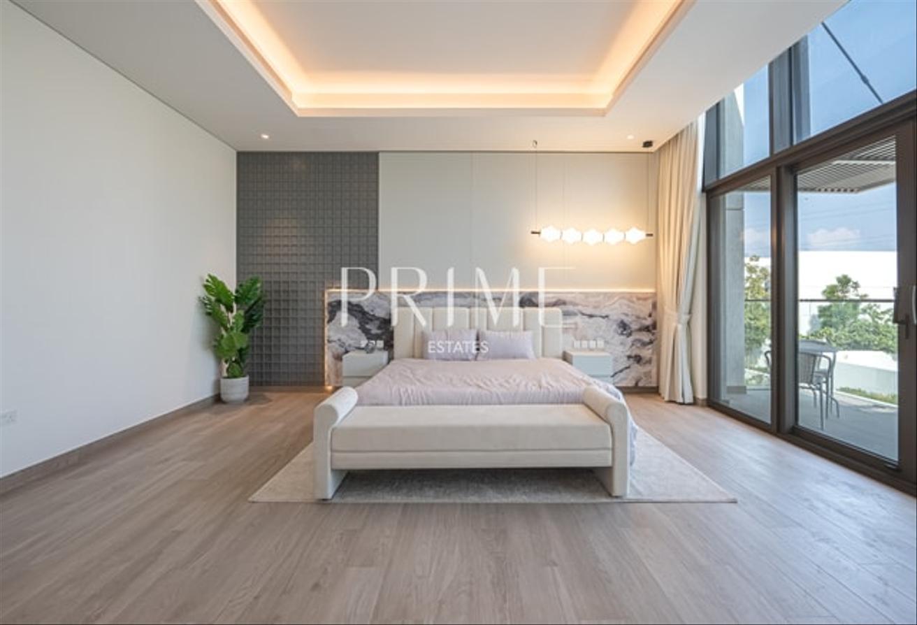 Premium 4BR Villa | Luxury Finish | Outdoor Lounge photo 16