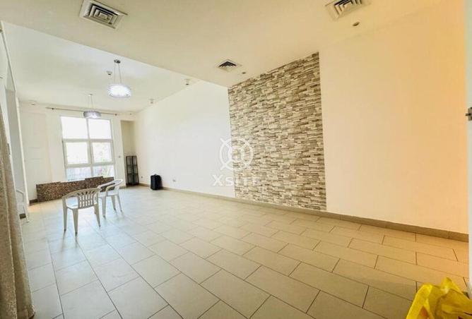 15948708 - صورة العقار 3