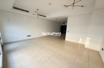 Townhouse - 4 - 6 for rent in Parkvale Residences - District 10 - Jumeirah Village Circle - Dubai