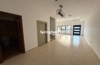 Townhouse - 4 - 6 for rent in Parkvale Residences - District 10 - Jumeirah Village Circle - Dubai