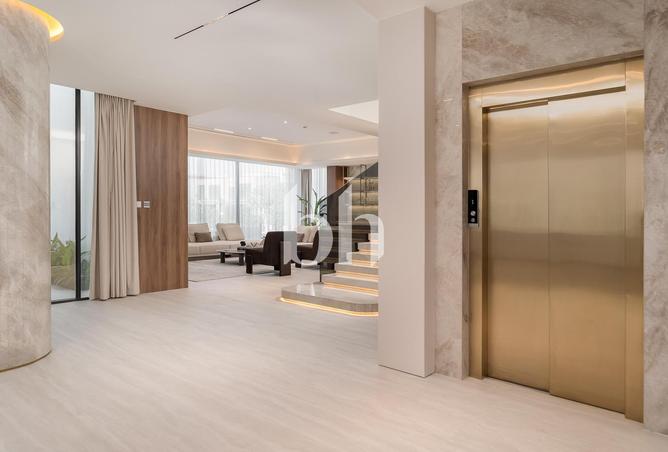 71121136 - Property Image 3