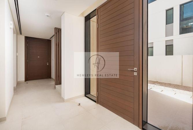121104040 - Property Image 2