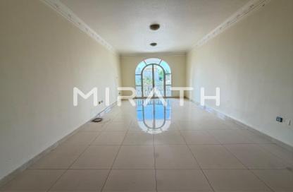 Villa - 5 Bedrooms - 5 Bathrooms for rent in Al Manara - Dubai