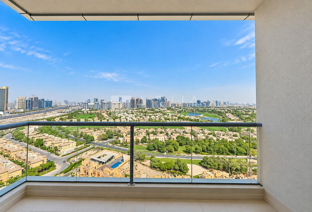 Golf View | Furnished l Unfurnished photo 4