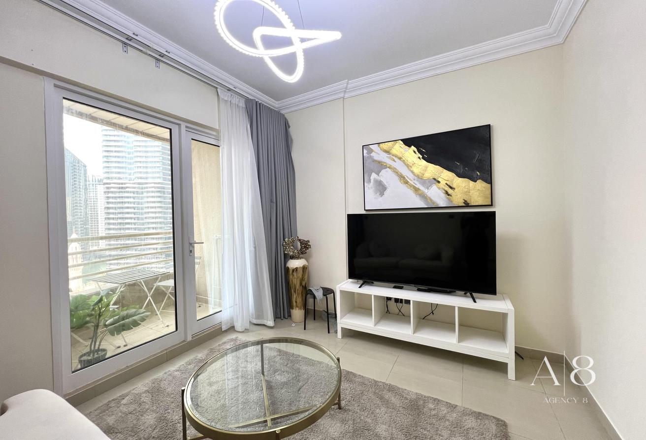 Marina View | Modern 1BR | Prime Location photo 5