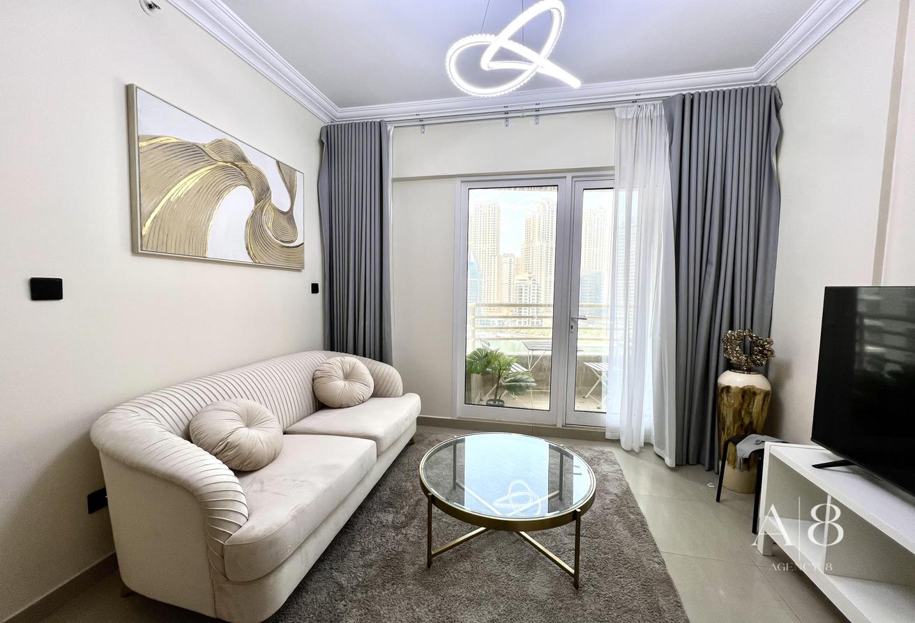 Marina View | Modern 1BR | Prime Location photo 4