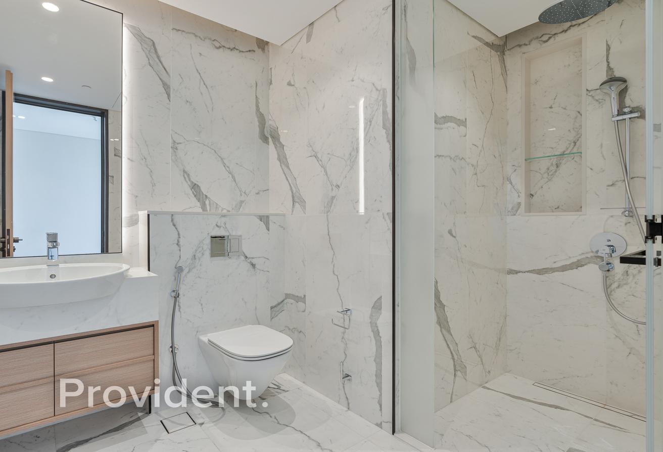 Exclusive | Fully Furnished | High Floor photo 19