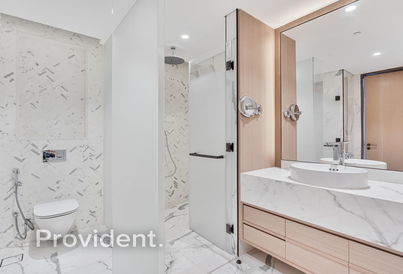 Exclusive | Fully Furnished | High Floor photo 11