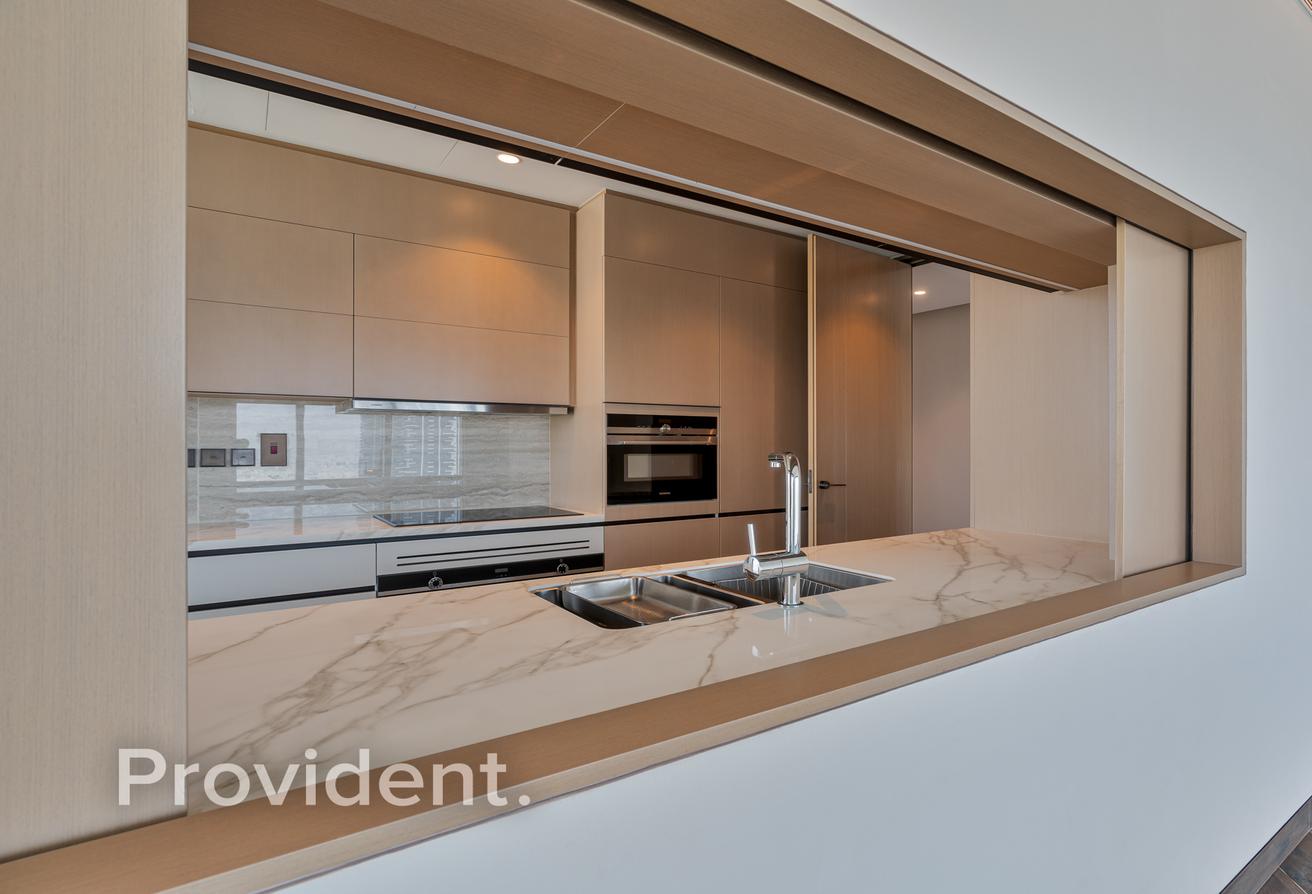 Exclusive | Fully Furnished | High Floor photo 6