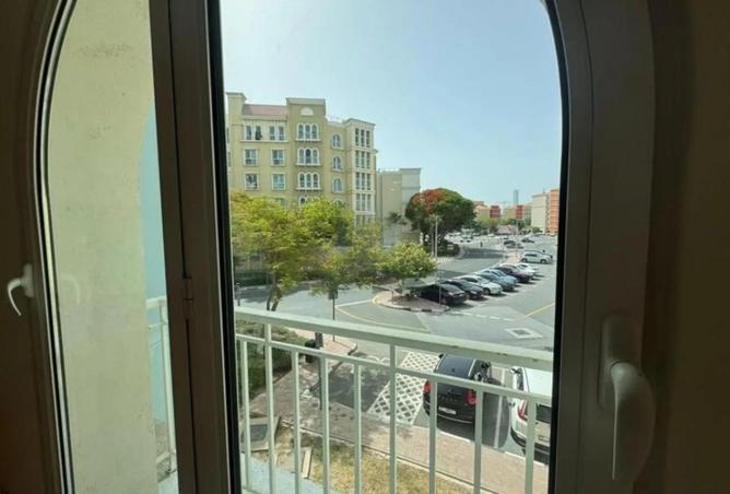 94024587 - Property Main Image