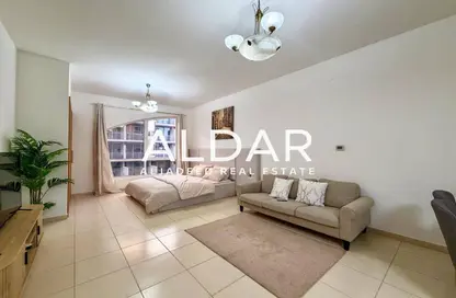 Apartment - Studio - 1 Bathroom for rent in Mulberry 2 - Emirates Gardens 2 - Jumeirah Village Circle - Dubai