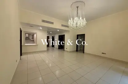 Apartment - 2 Bedrooms - 2 Bathrooms for rent in Yansoon 8 - Yansoon - Old Town - Downtown Dubai - Dubai