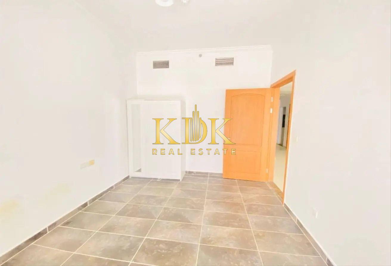 Bright 1BR Apartment | JVT District 3 | Balcony photo 5
