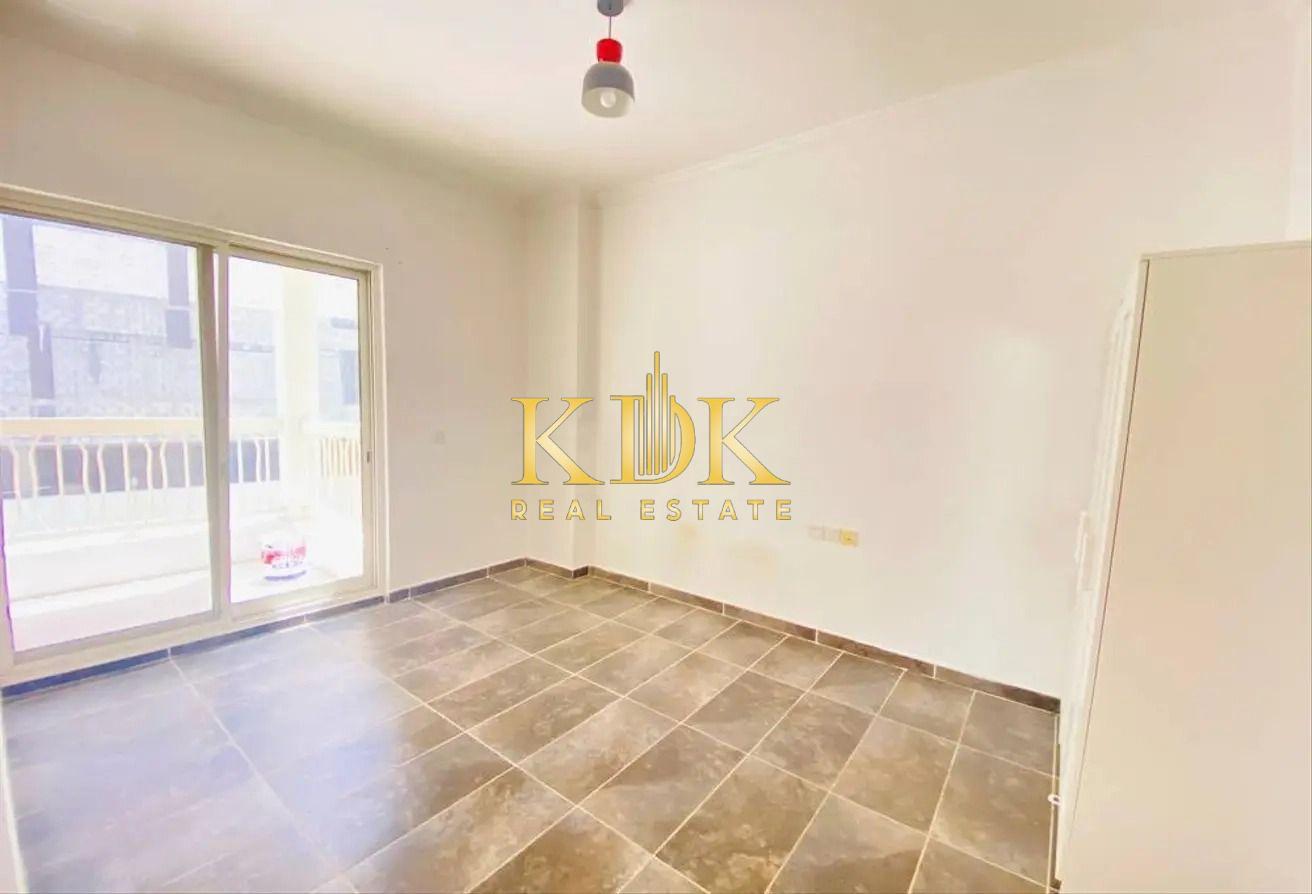 Bright 1BR Apartment | JVT District 3 | Balcony photo 4