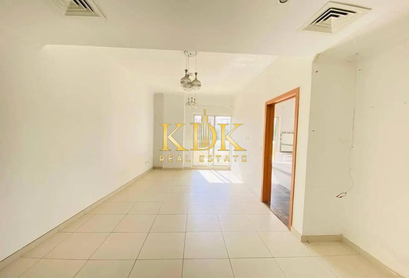 Bright 1BR Apartment | JVT District 3 | Balcony photo 2