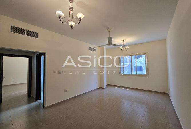 128354274 - Property Main Image