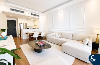 Apartment - 3 Bedrooms - 3 Bathrooms for sale in Zahra Apartments 2A - Zahra Apartments 2 - Zahra Apartments - Town Square - Dubai