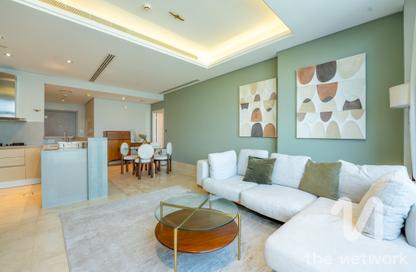 Apartment - 2 Bedrooms - 3 Bathrooms for sale in The 8 - The Crescent - Palm Jumeirah - Dubai