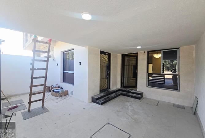 60907526 - Property Image 2