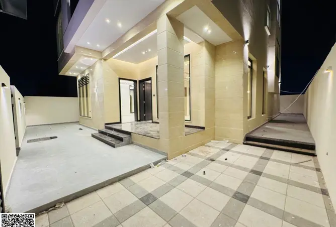 100865045 - Property Image 3