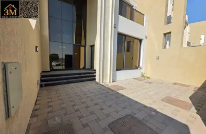 Villa - 4 Bedrooms - 5 Bathrooms for rent in Al Zaheya Gardens - Al Zahya - Ajman