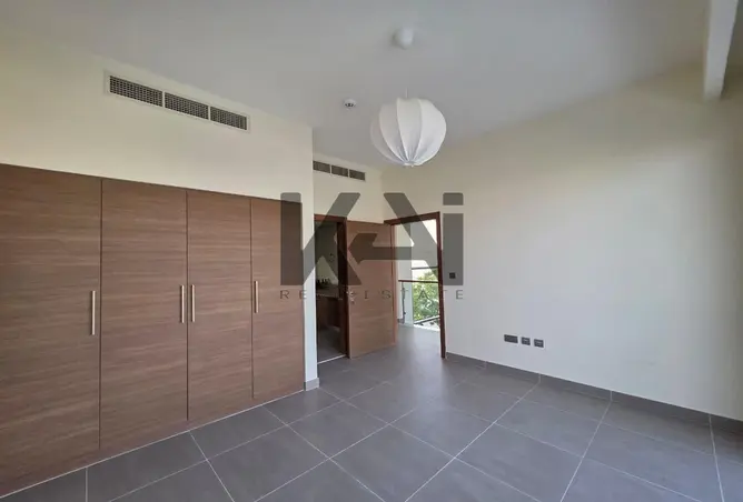 145997816 - Property Image 2