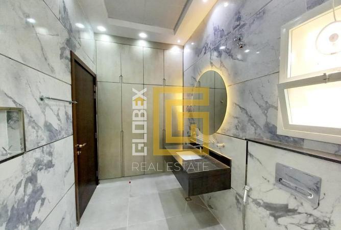 61698001 - Property Image 2