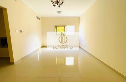 Apartment - 1 Bedroom - 2 Bathrooms for rent in Muwailih Building - Muwaileh - Sharjah