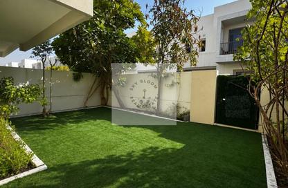 Townhouse - 3 - 4 for rent in Hayat Townhouses - Town Square - Dubai