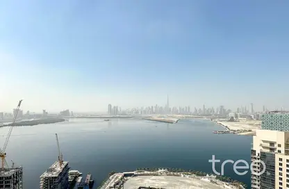 شقة - 2 غرف نوم - 2 حمامات للبيع في B كريك سايد 18 - حدائق الإمارات 1 - مرسى خور دبي - دبي