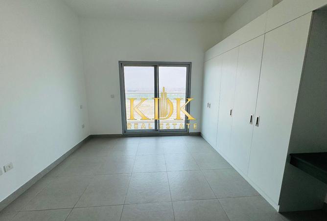 115927963 - Property Main Image
