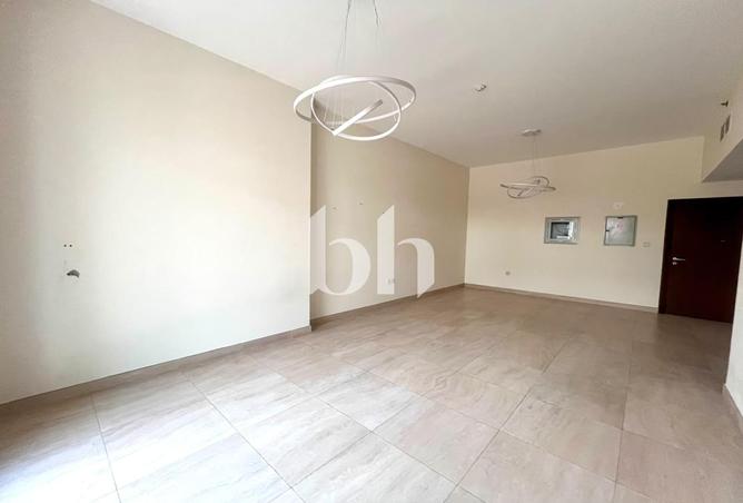 122450364 - Property Image 3