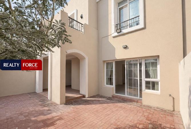 67828104 - Property Image 2