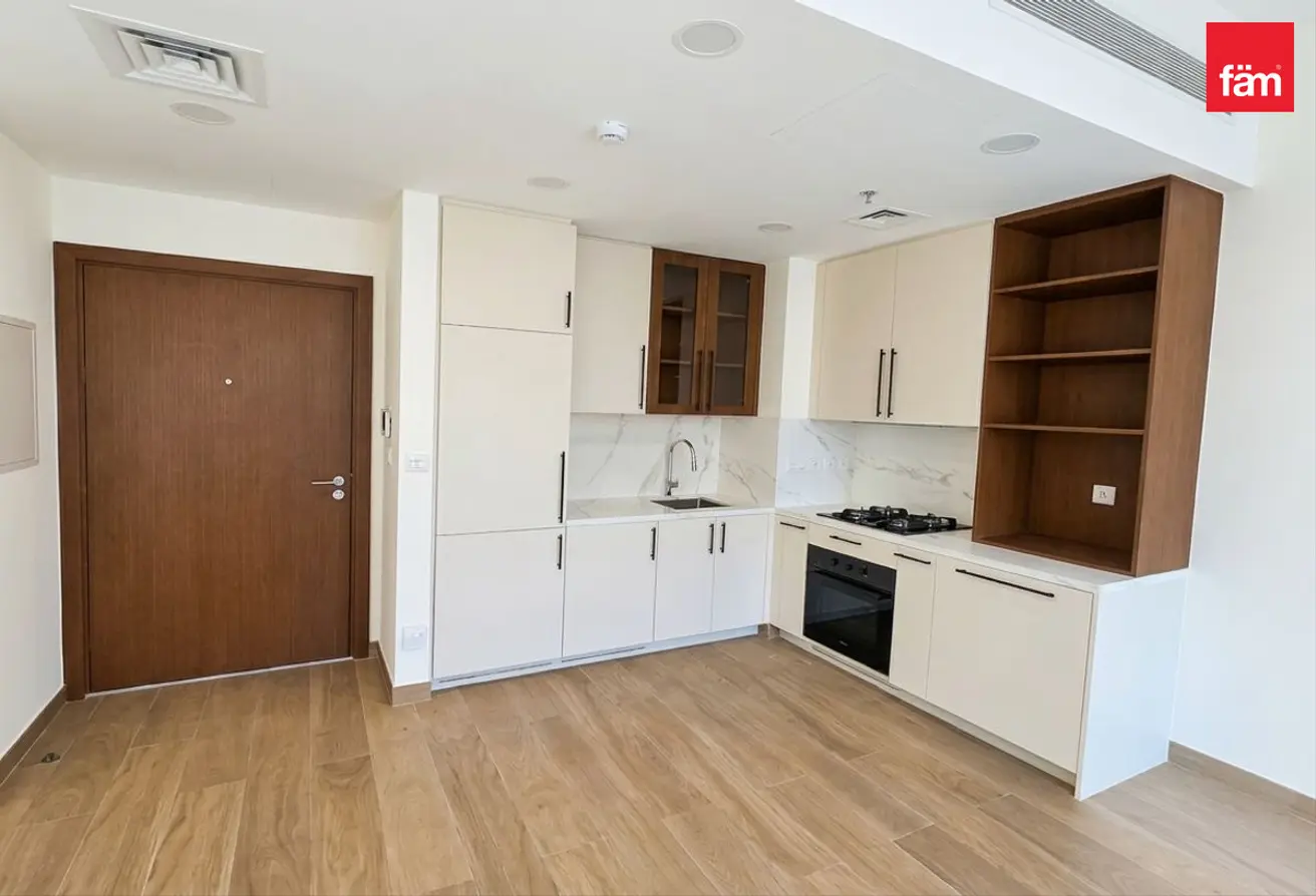 143284969 - Property Main Image
