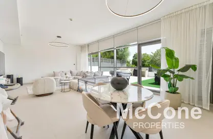 Apartment - 2 Bedrooms - 4 Bathrooms for sale in Loreto 1 B - Loreto - DAMAC Hills - Dubai