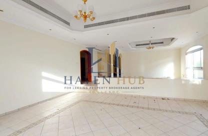Villa - 4 - 6 for rent in Al Safa 2 - Al Safa - Dubai Villa - 4 - 6 for rent in Al Safa 2 - Al Safa - Dubai