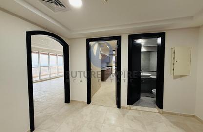 Apartment - 3 Bedrooms - 5 Bathrooms for rent in Escape Tower - Business Bay - Dubai