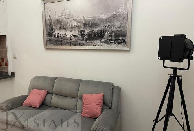 81940237 - Property Image 3