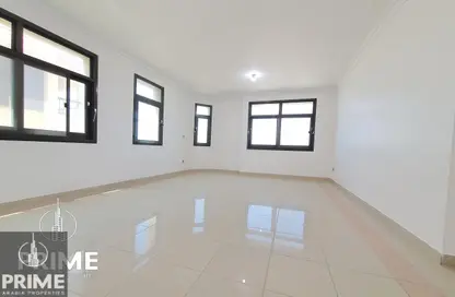 Apartment - 2 Bedrooms - 2 Bathrooms for rent in Al Wahda Street - Al Wahda - Abu Dhabi Apartment - 2 Bedrooms - 2 Bathrooms for rent in Al Wahda Street - Al Wahda - Abu Dhabi
