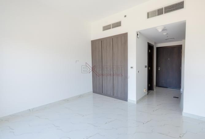 88749170 - Property Image 3