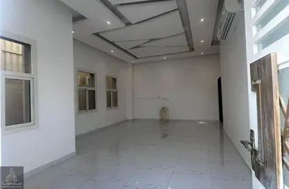 فيلا - 5 غرف نوم - 7 حمامات للايجار في الزاهية جاردنز - الزاهية - عجمان